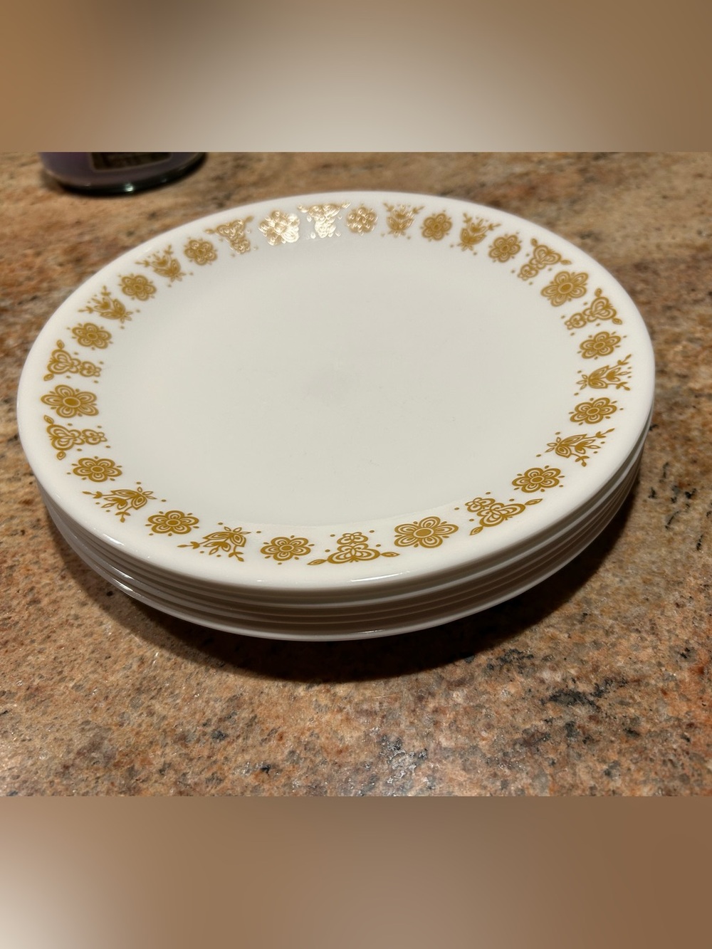 Corelle Livingware Butterfly Gold Salad Plates 8.50” Vitrelle Glass (7) No chips